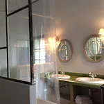 Couette-café L'arcane Du Bellay 3*