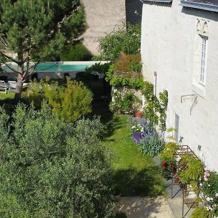 L'arcane Du Bellay Frühstückspension