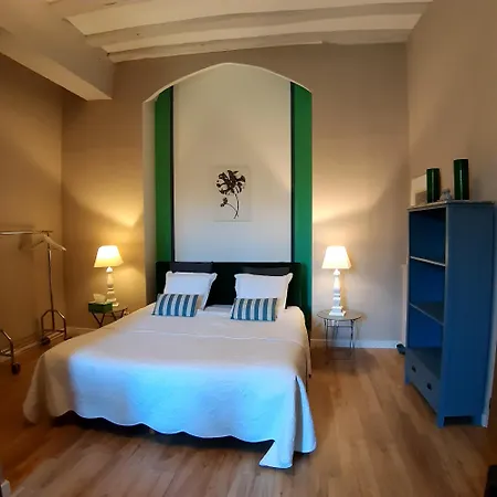 Frühstückspension L'arcane Du Bellay