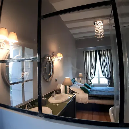 L'arcane Du Bellay Frühstückspension 3*