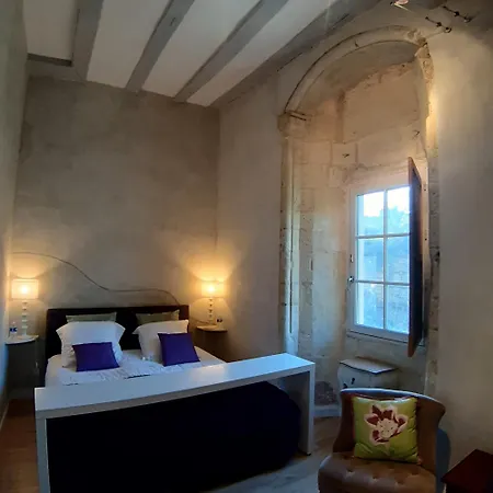 Bed & Breakfast L'arcane Du Bellay 3*