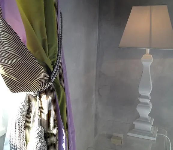 L'arcane Du Bellay Bed & Breakfast