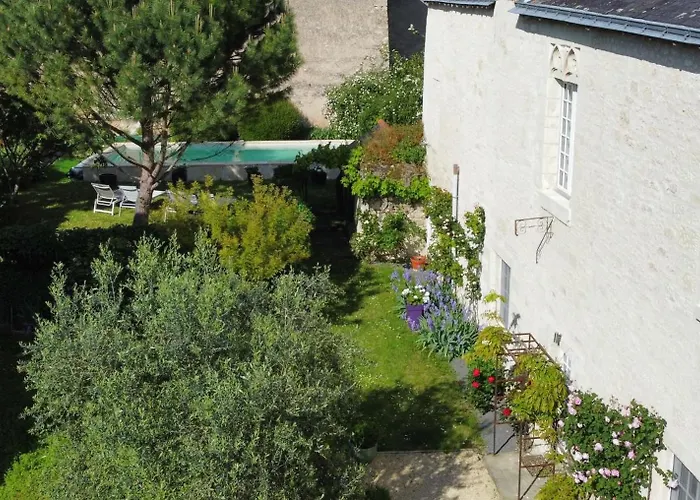 L'arcane Du Bellay Bed & Breakfast